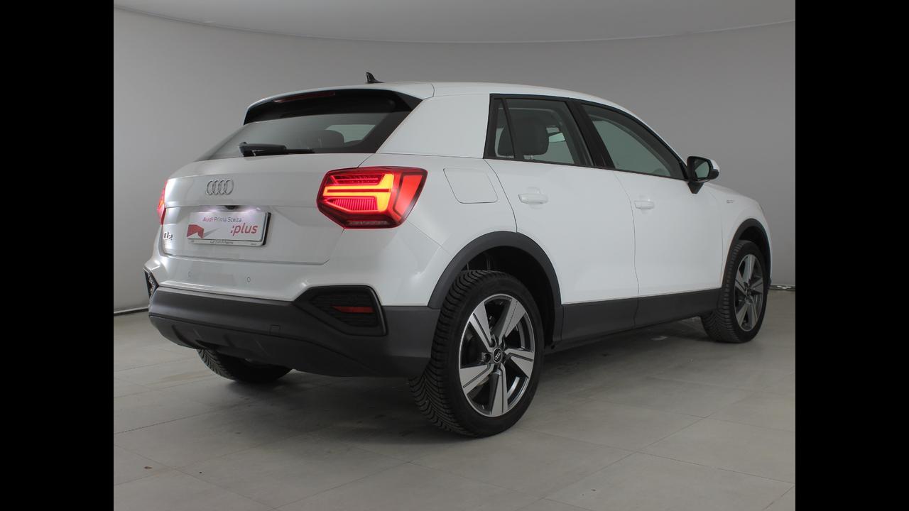 AUDI Q2 I 2021 - Q2 35 2.0 tdi Admired s-tronic