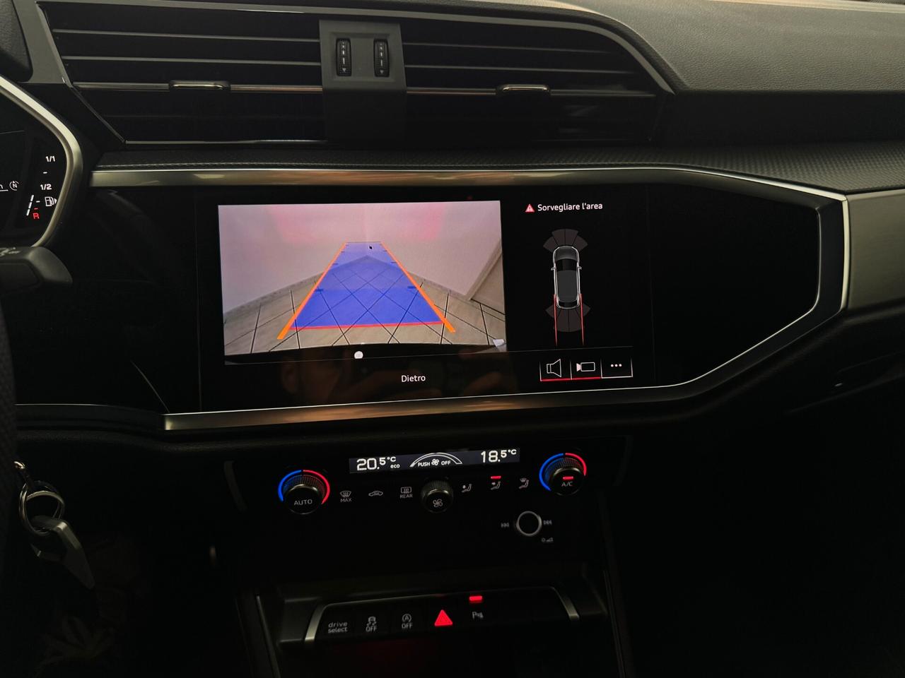 Audi Q3 SPB 35 TDI S tronic S Line Identity Black