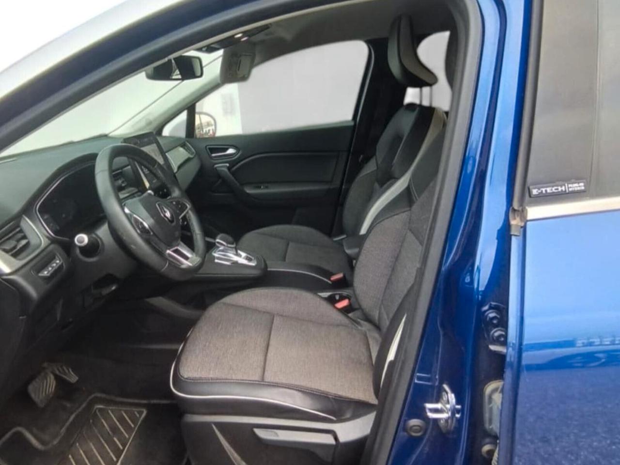 Renault Captur Plug-in Hybrid E-Tech 160 CV Intens