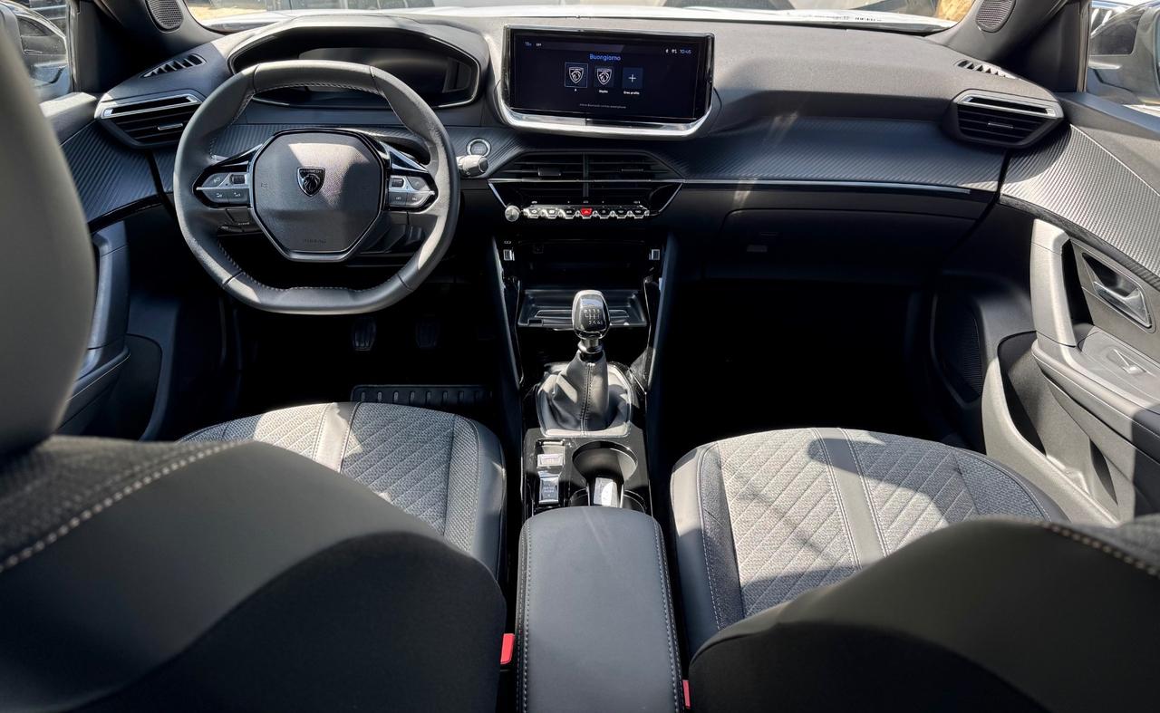 Peugeot 2008 PureTech 100 S&S Allure
