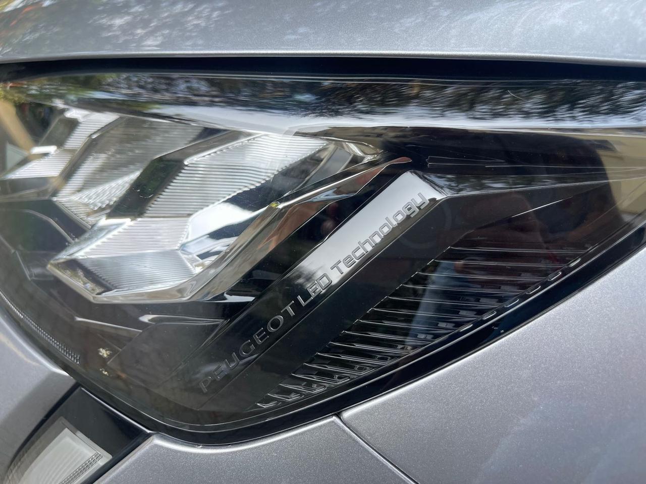 Peugeot 208 Allure e-208 #5990