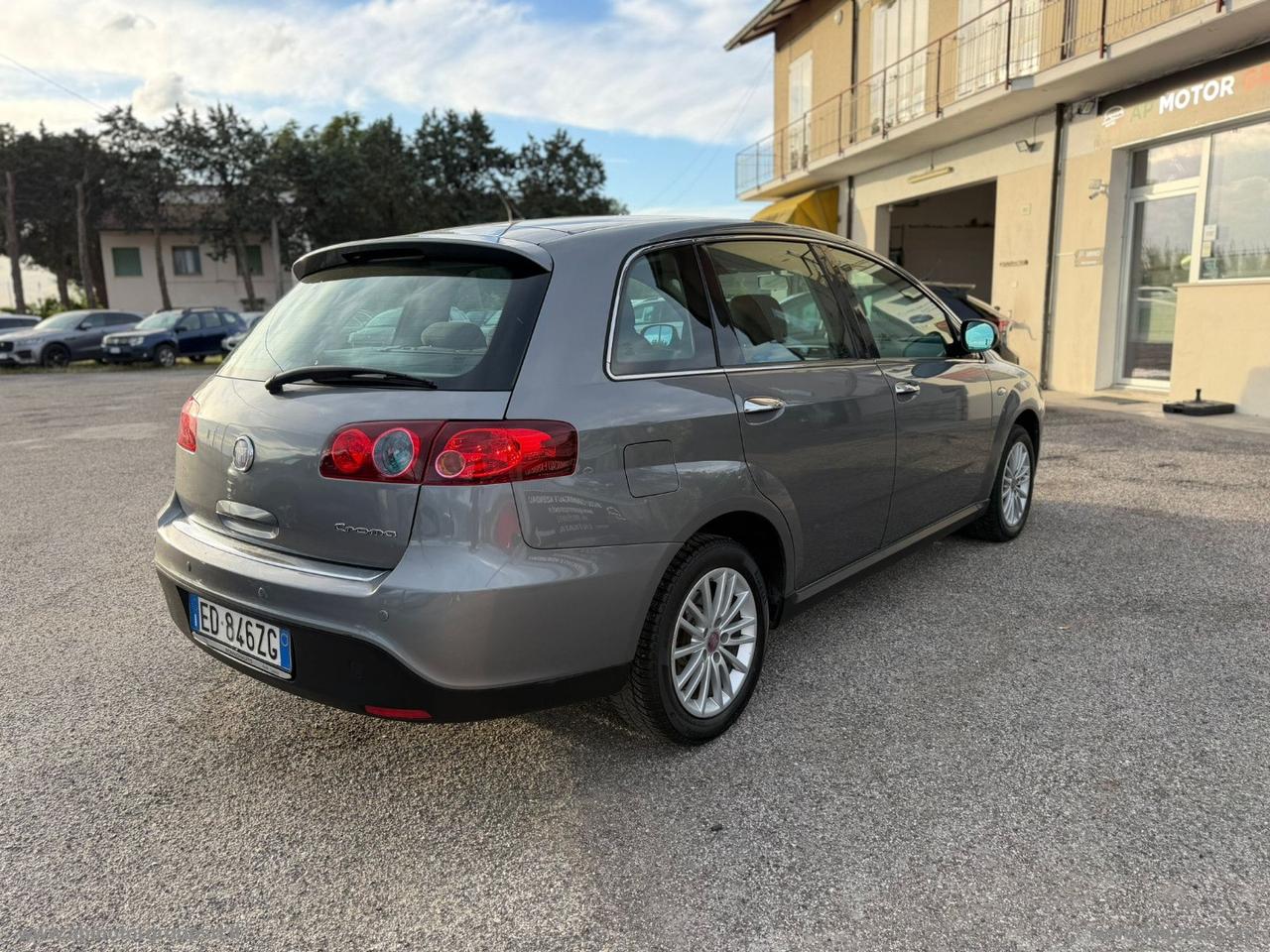 FIAT Croma 1.9 MJT Emotion
