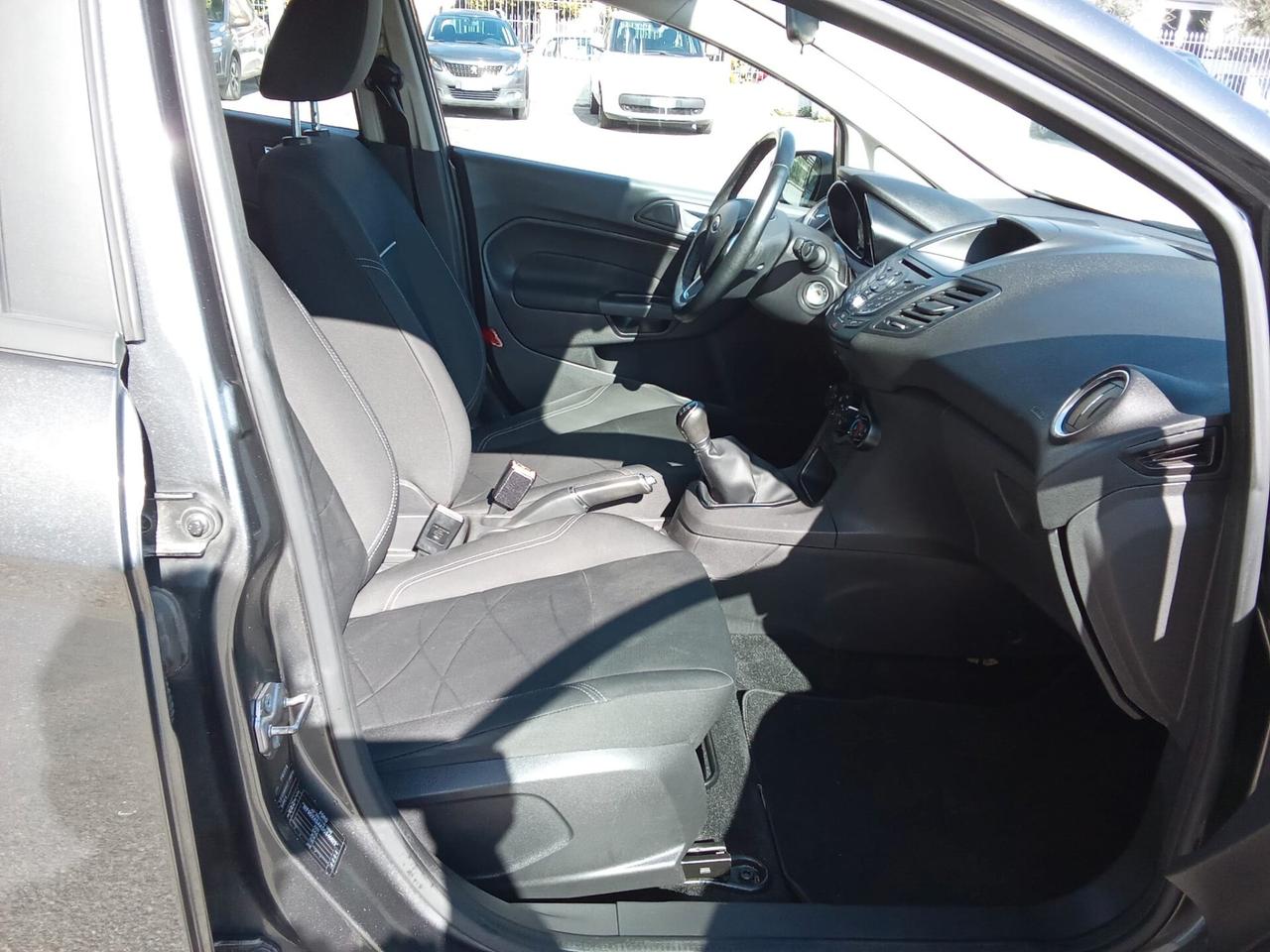 FORD FIESTA 1,0 BZ 100 CV ECOBOOST BUSINESS 5P