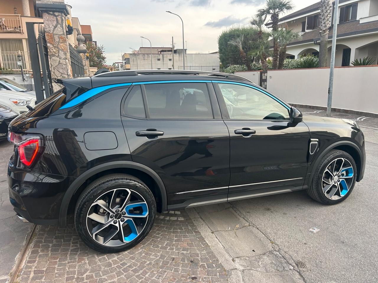 Lynk&co 01 PHEV
