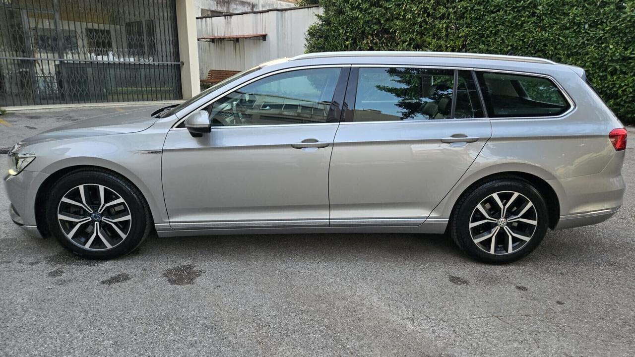 Volkswagen Passat Volkswagen Passat 240cv 2.0 TDI