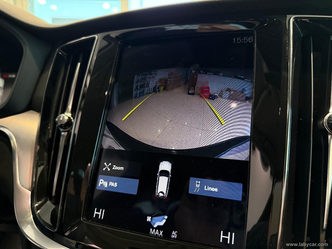 VOLVO V60 D3 Momentum Business