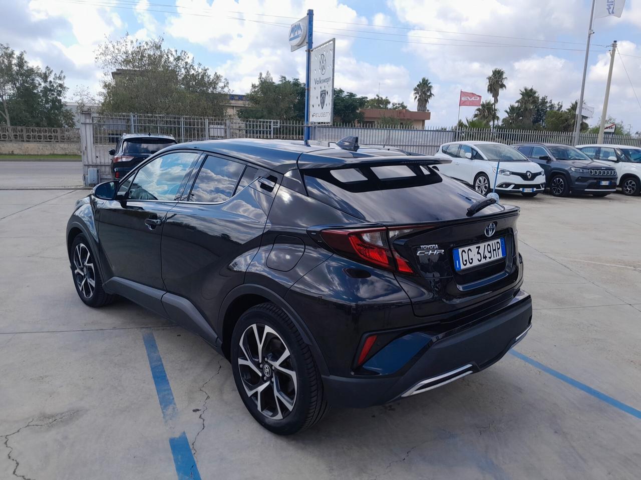 TOYOTA C-HR LOUNGE 2.0 HYBRID 150CV CAMBIO AUTOMATICO
