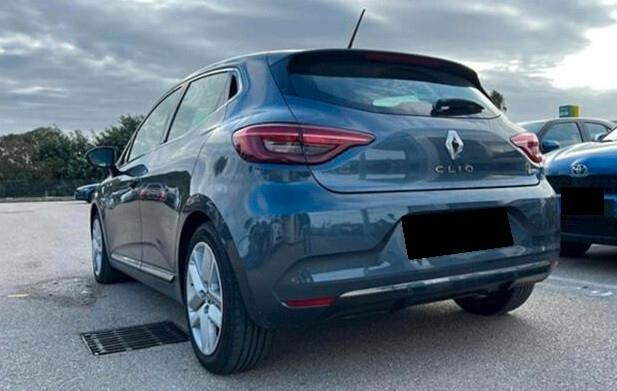 Renault Clio Hybrid E-Tech 140 CV 5 porte