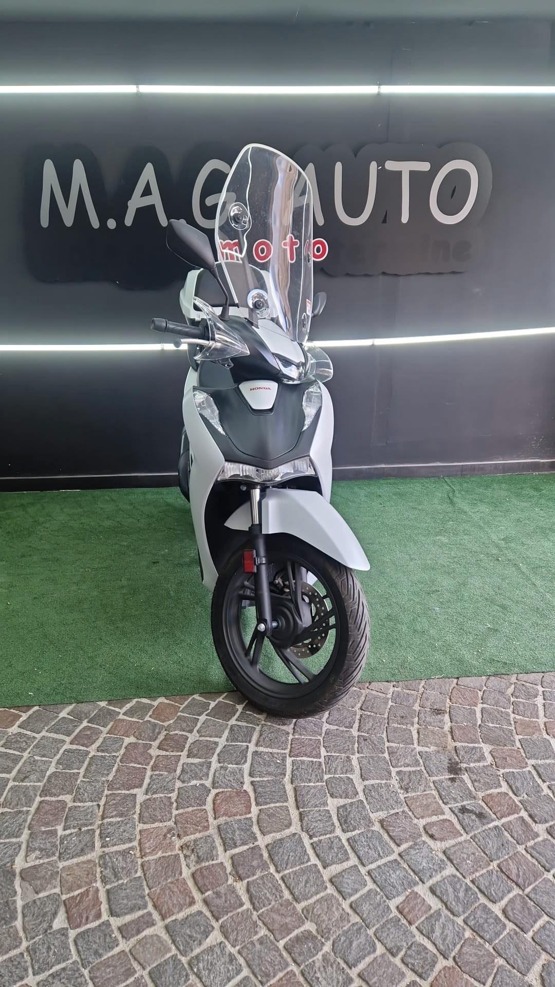Honda SH 150 sport