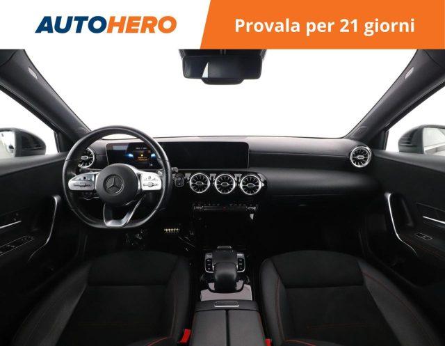 MERCEDES-BENZ A 200 d Automatic Premium