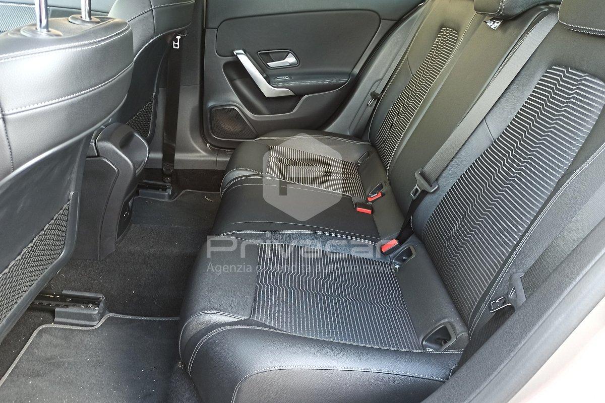 MERCEDES A 200 d Sport