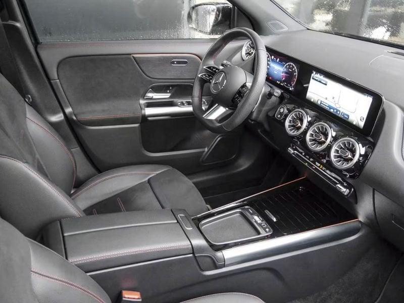 Mercedes-Benz GLA GLA 180 Auto AMG Line Premium Plus TETTO CAMERA 360 MULTIBEAM LED NAVI