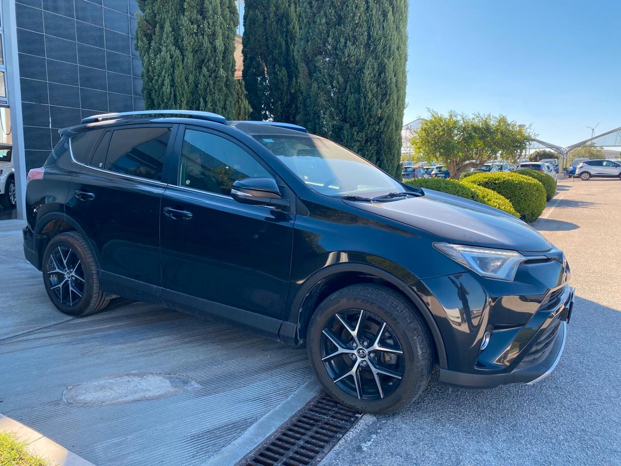 Toyota RAV 4 RAV4 2.0 D-4D 2WD Style