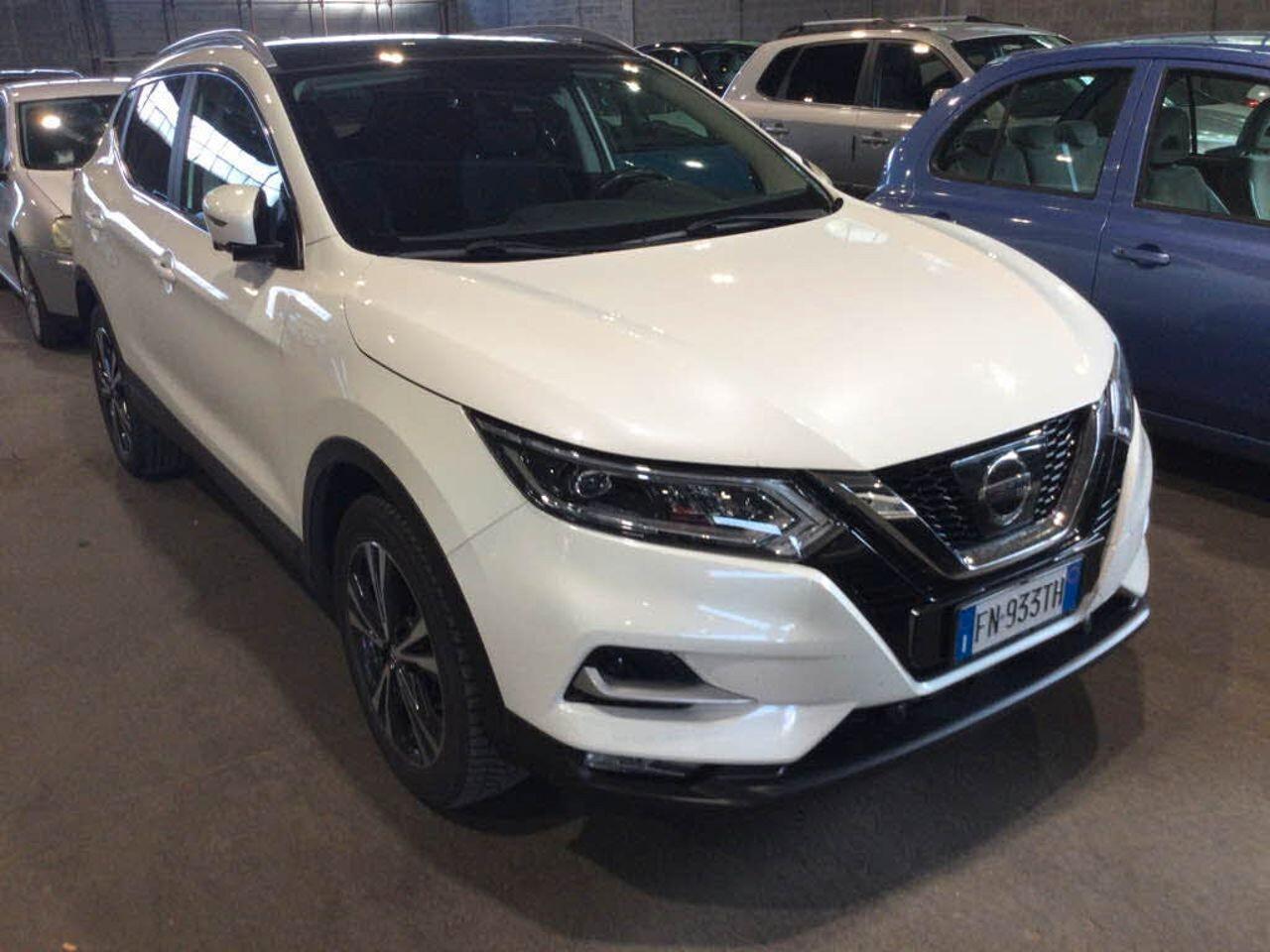 Nissan Qashqai 1.5 dCi 110cv *FULL OPT* da VETRINA