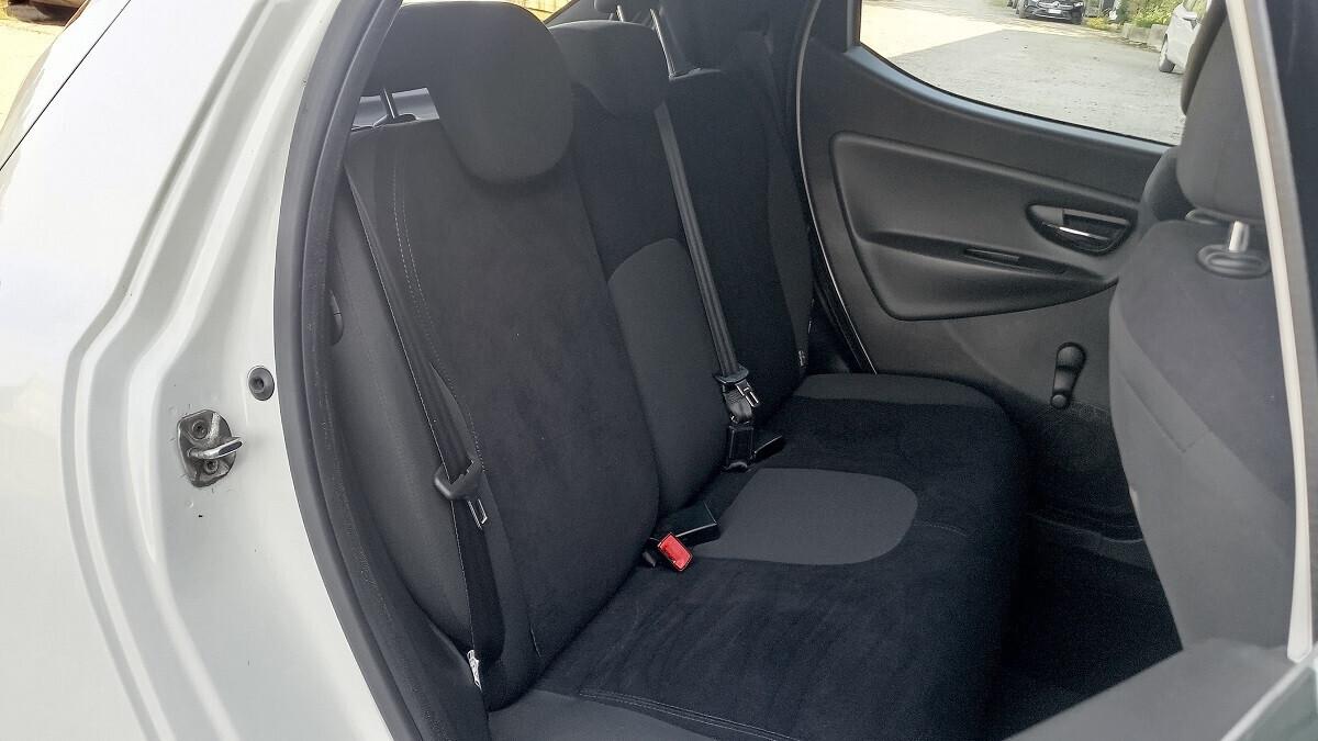Lancia Ypsilon 1.3 MJT 16V 95 CV 5 porte S&S