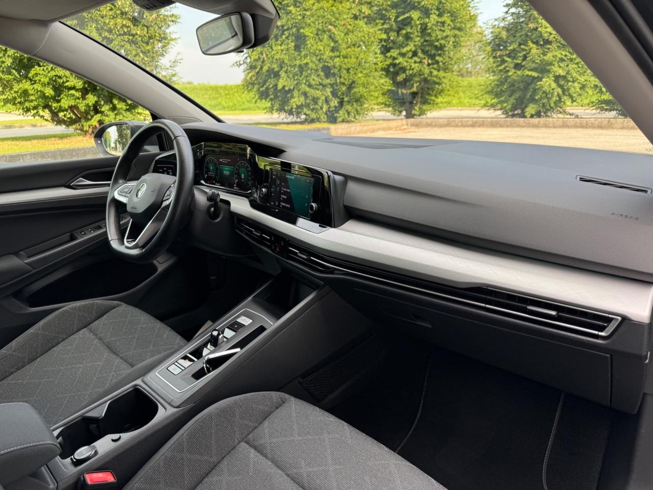 Volkswagen Golf 1.5 eTSI 130 CV EVO ACT DSG Life