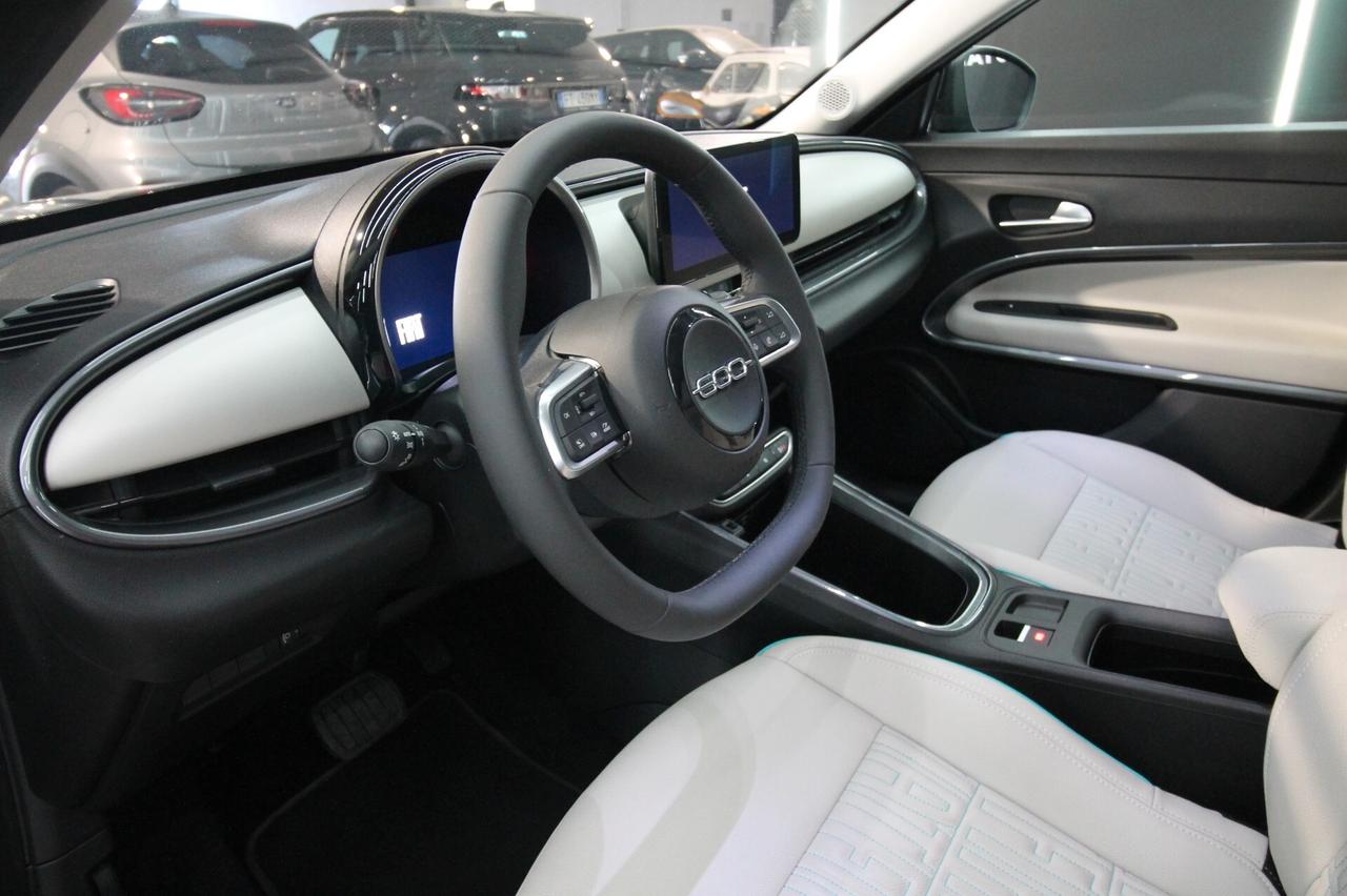 FIAT 600 1.2 HYBRID LA PRIMA 110 CV