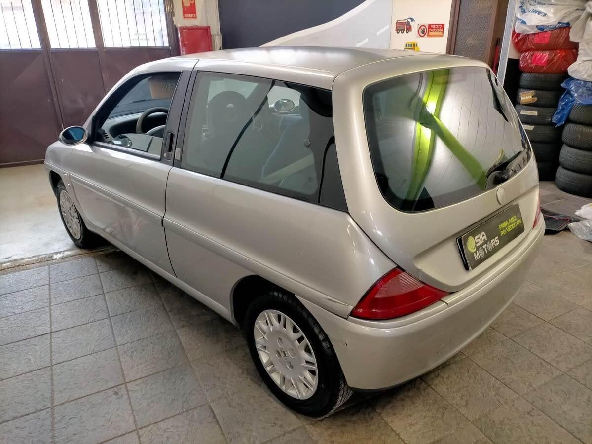 Lancia Y 1.2 NEO PATENTATI
