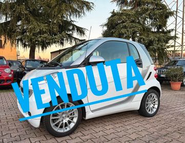 Smart ForTwo 800 40 kW coupé pure cdi OK NEOPATENTATI