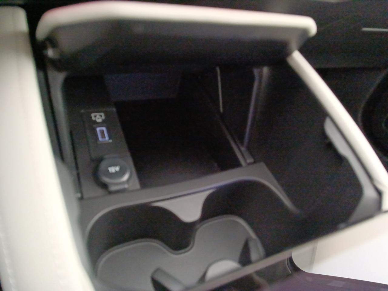 DS DS4 Esprit de Voyage E-TENSE 225cv
