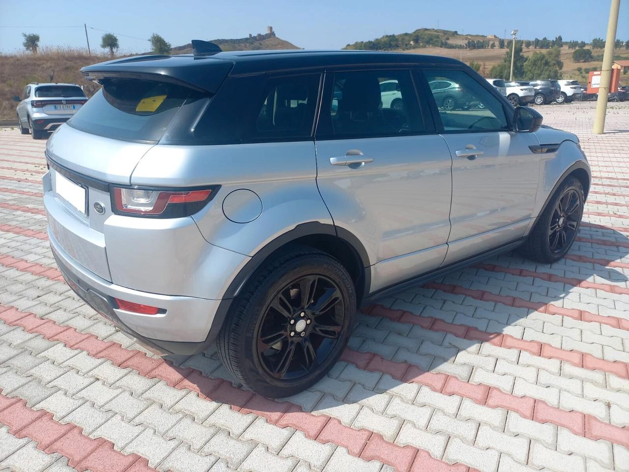 Land Rover Range Evoque 2.0 TD4 180 CV 5p. Autobiography