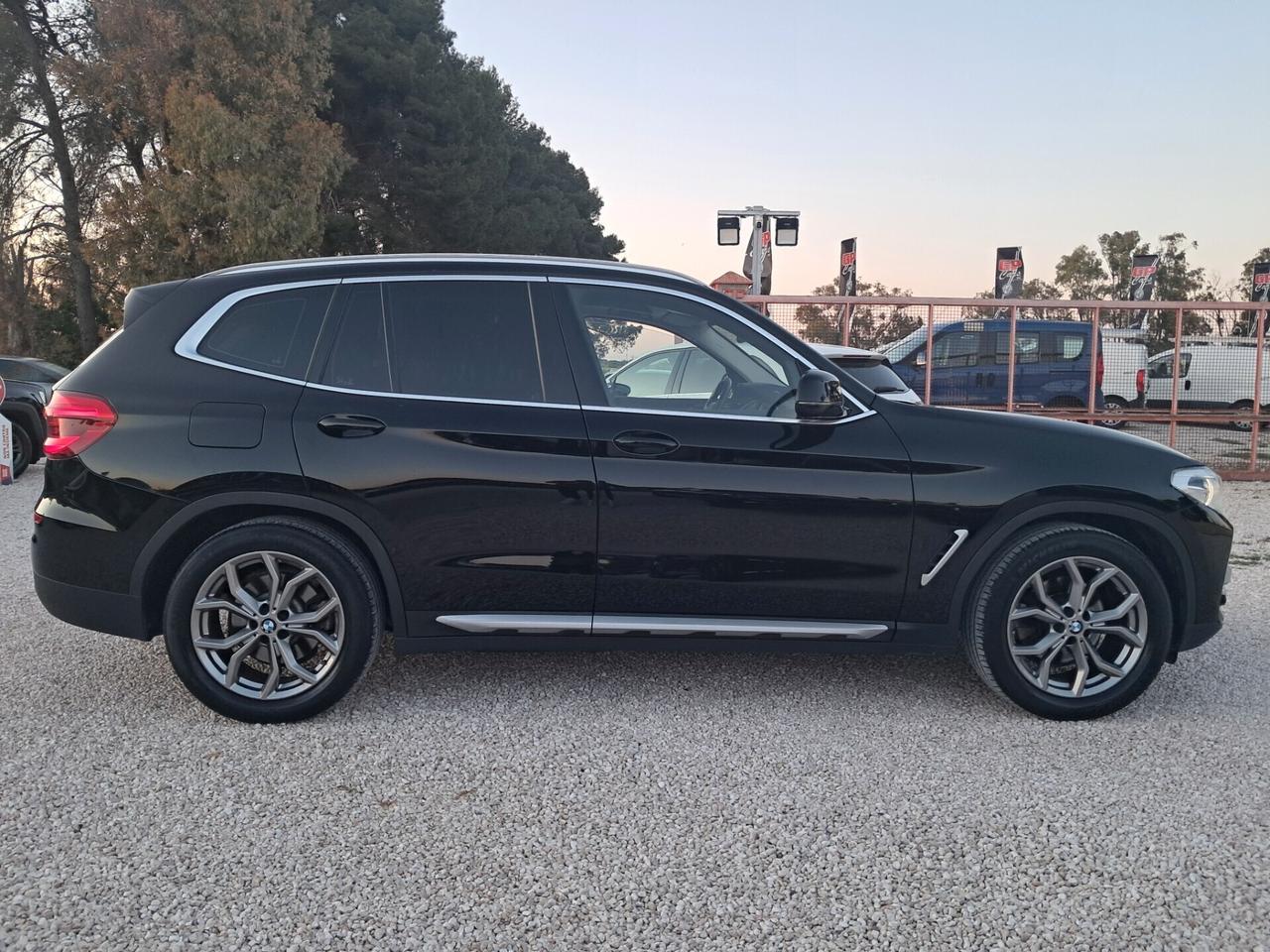Bmw X3 20d-190cv-XLine-PELLE*LED*RADAR