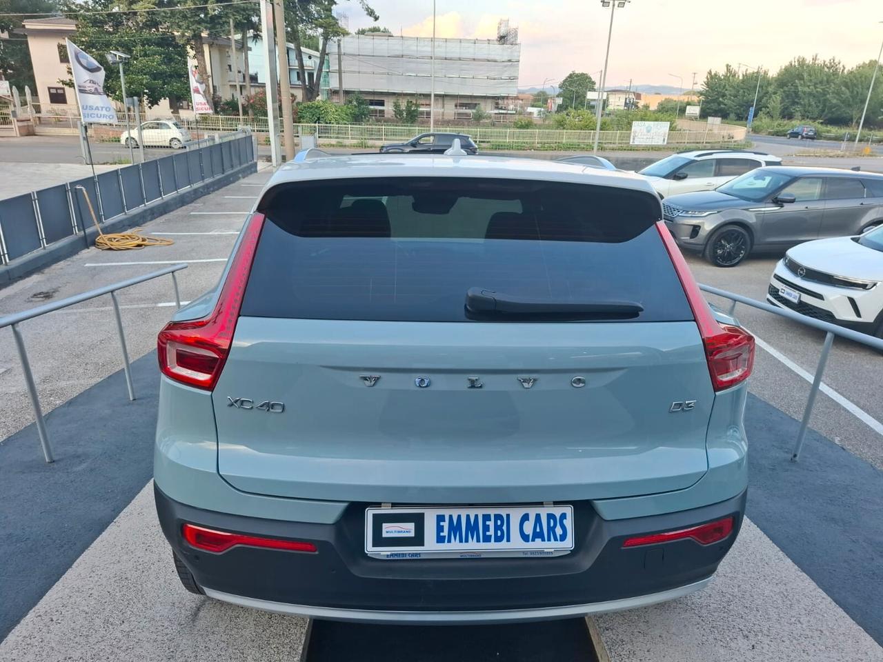 VOLVO XC40 2.0 D3 150 CV MOMENTUN GEARTRONIC