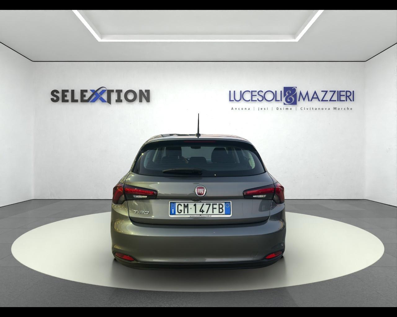 FIAT Tipo (2015-->) - Tipo 1.0 5 porte