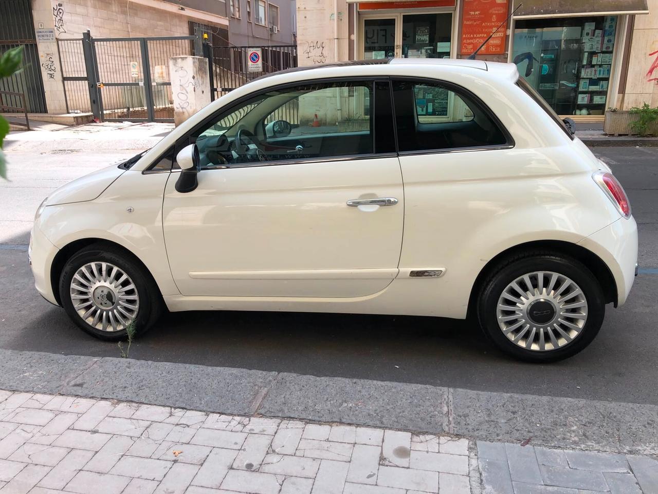 FIAT 500 1.3 MULTIJET lounge – UNICO PROPRIETARIO – NEOPATENTATI – GARANZIA