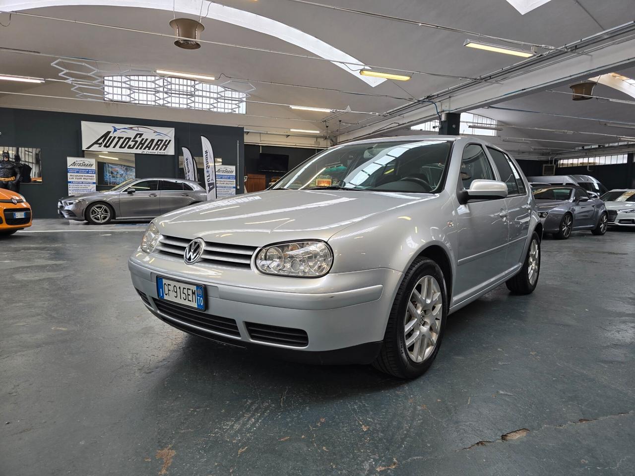 VOLKSWAGEN GOLF HIGHLINE 1.6 16V 105CV 5.p 2001