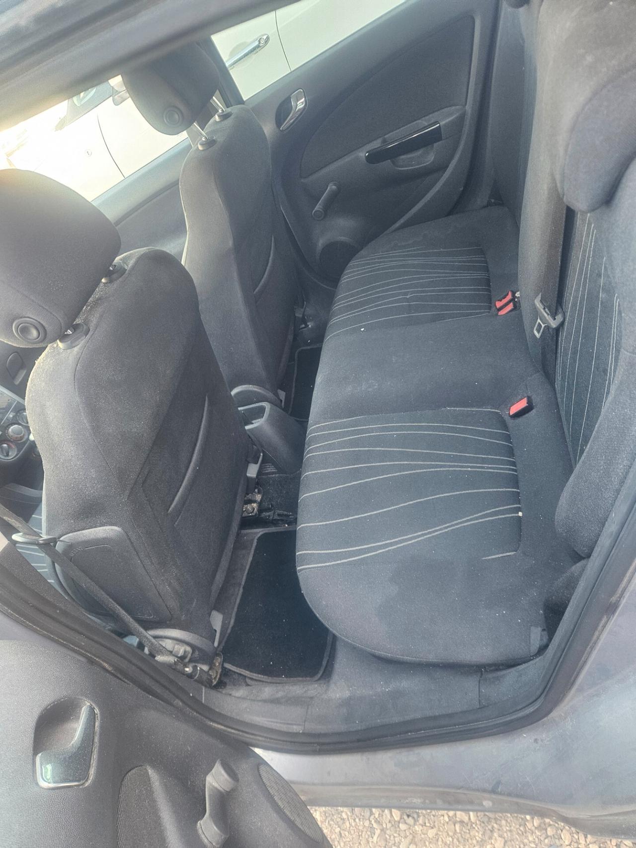 Opel Corsa 1.2 5 porte Cosmo