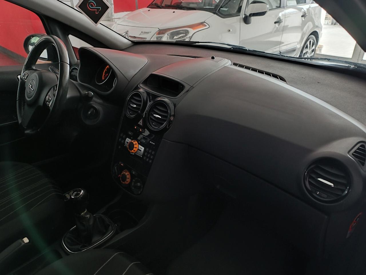 Opel Corsa 1.0 12V 3 porte Club