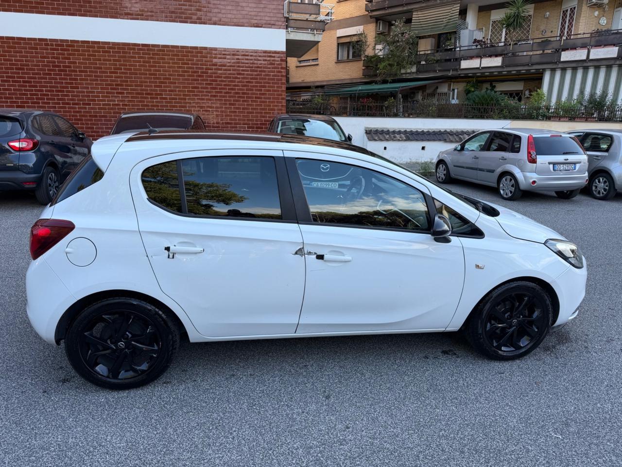 Opel Corsa 1.4 90CV GPL Tech 5 porte b-Color