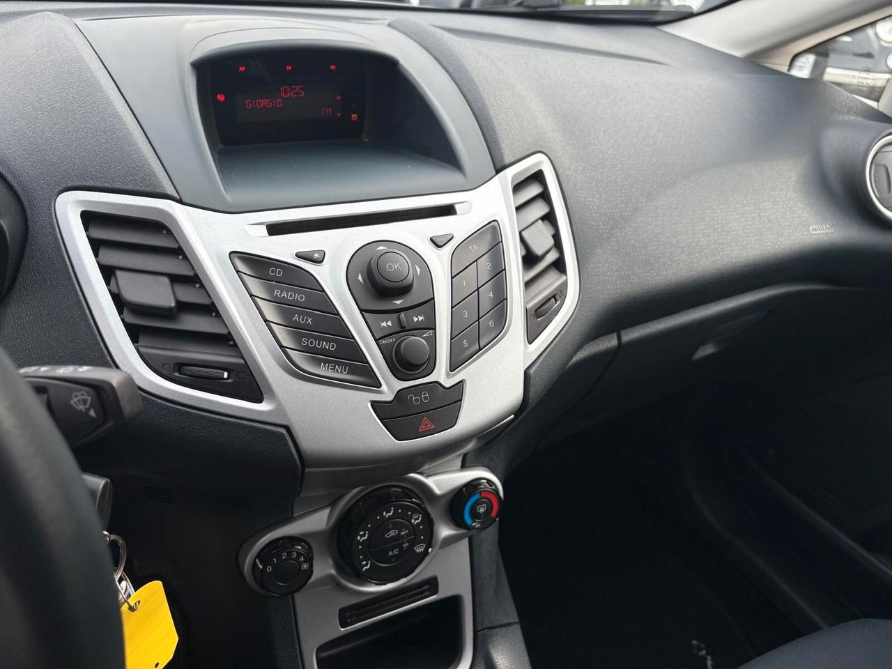 Ford Fiesta 1.2 benz. Titanium SOLI 97.000KM!