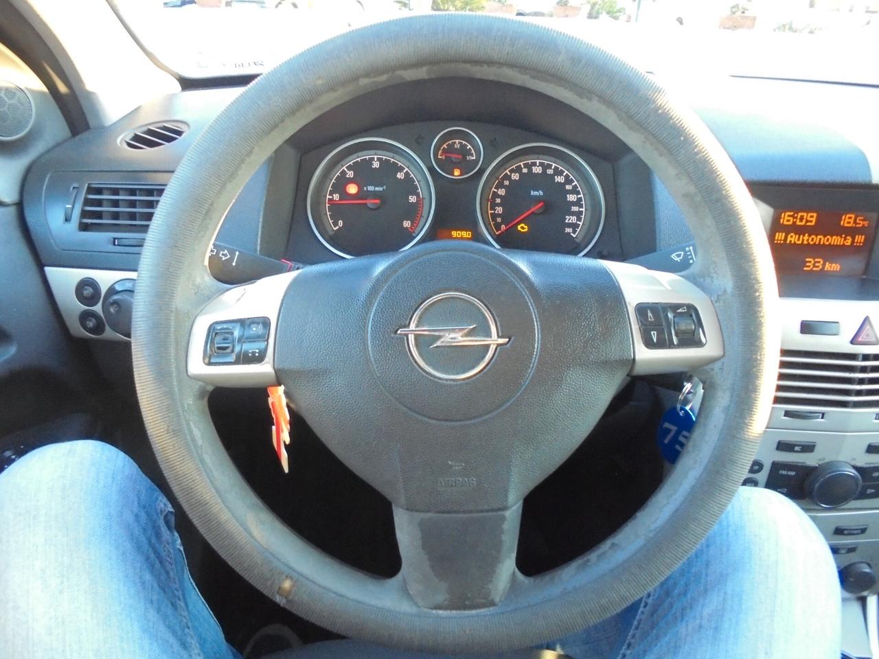 Opel Astra GTC 1.3 CDTI 3 porte Enjoy