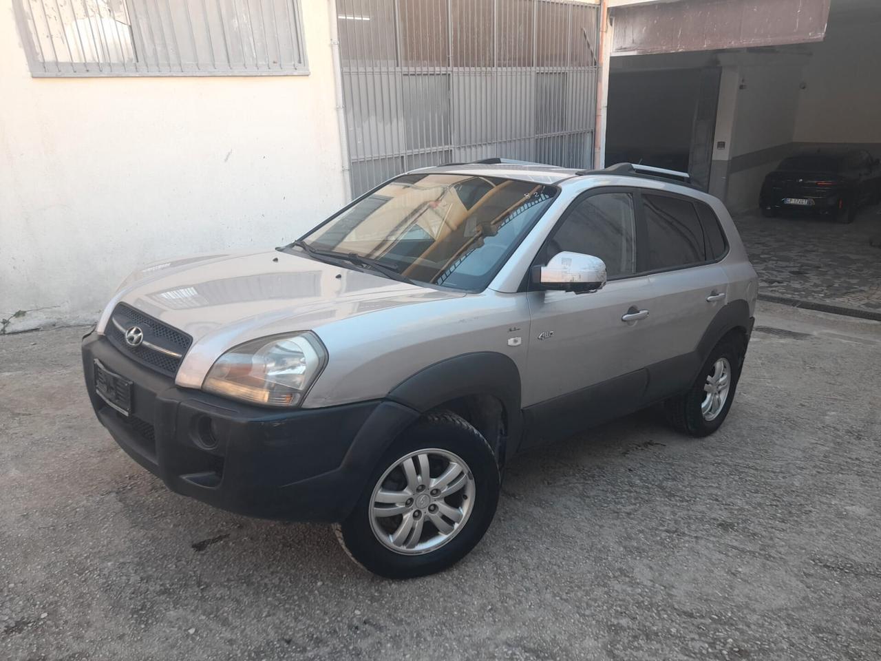 Hyundai Tucson 2.0cc diesel(PRIVATO)-2005