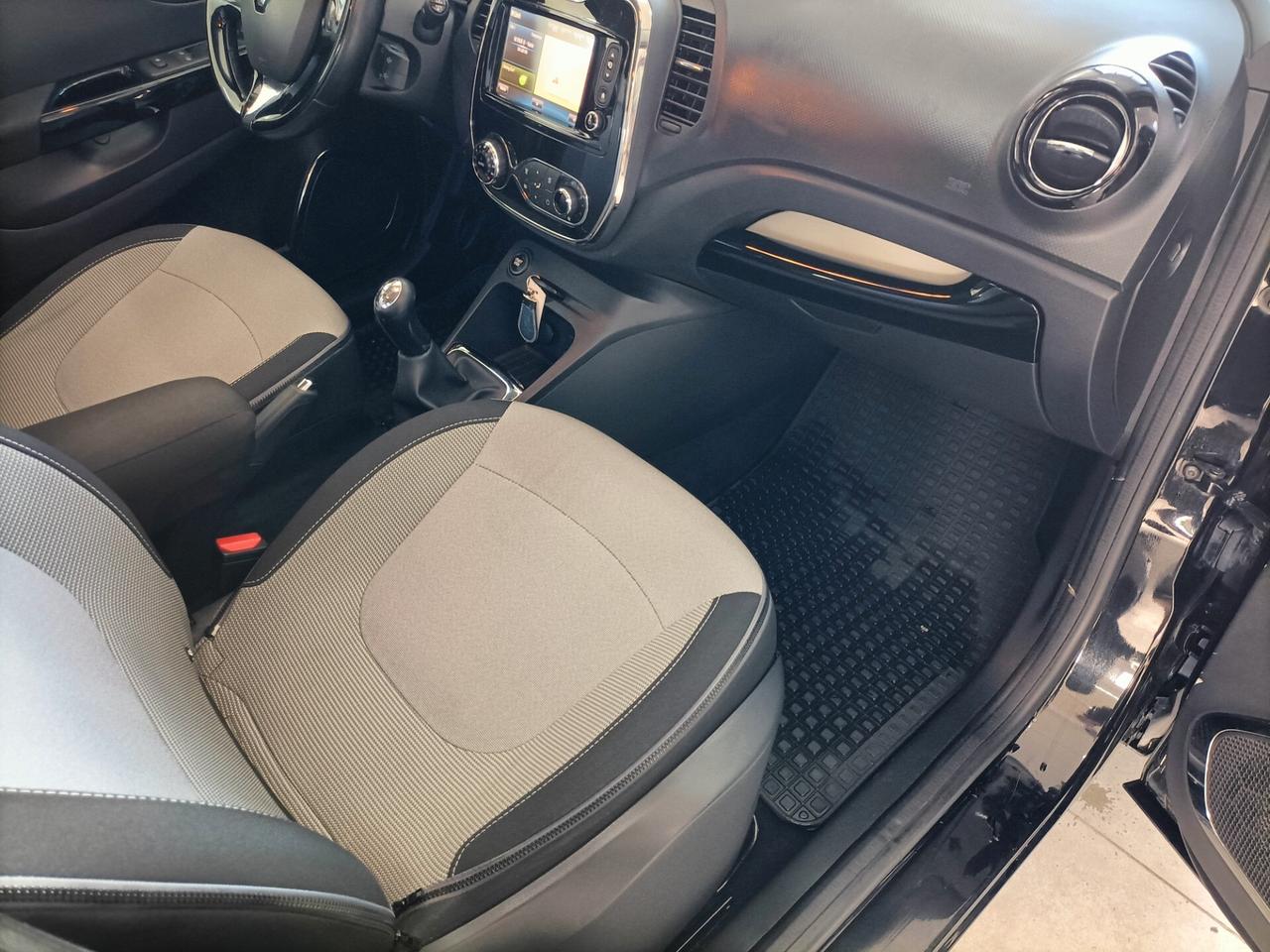 Renault Captur 1.5 dCi 8V 90 CV Start&Stop Energy R-Link 02/2015