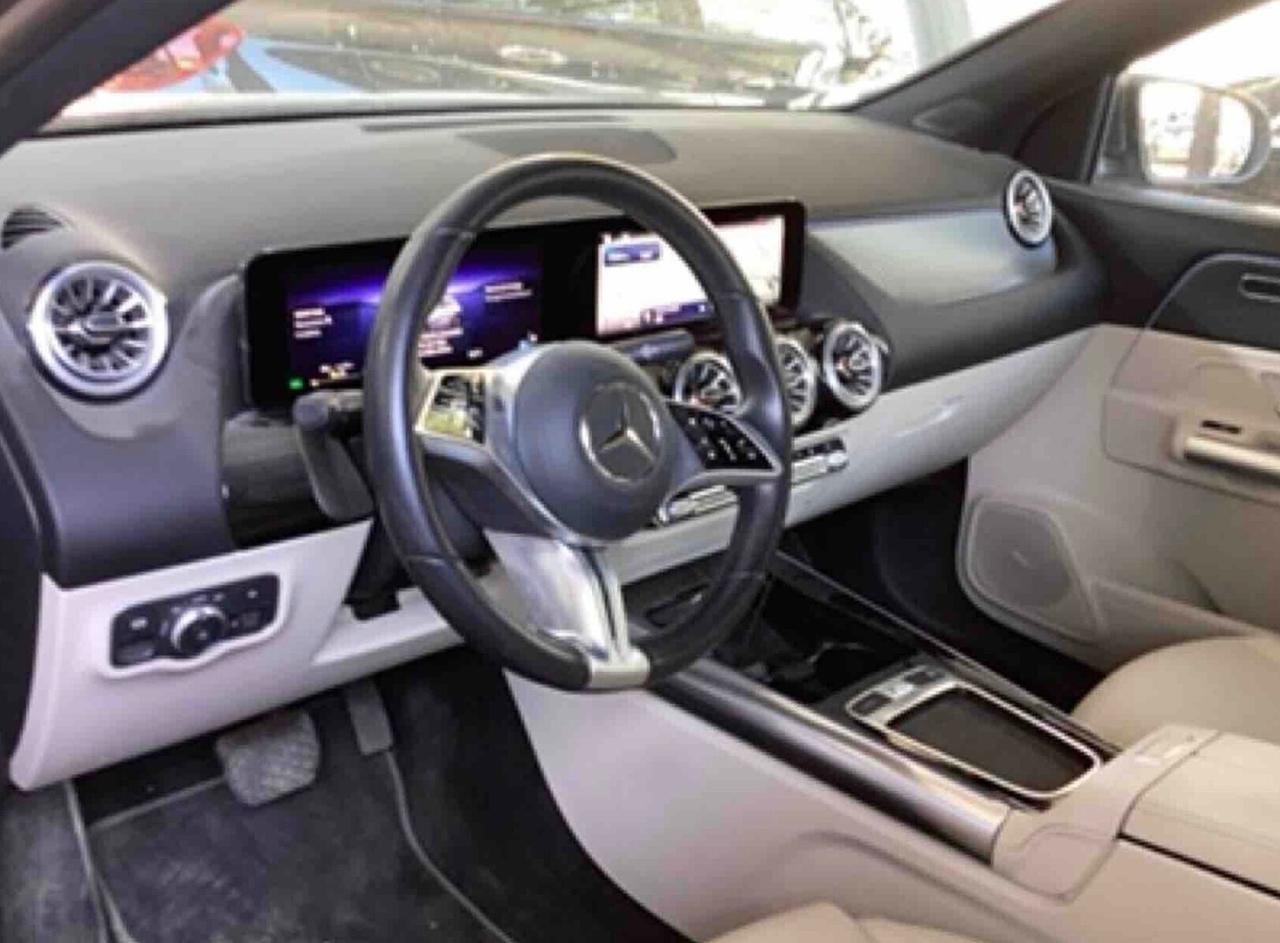 Mercedes-benz EQA 250+ AMG Line Advanced Plus