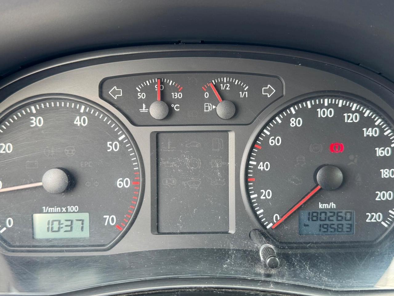 Volkswagen Polo 1.2 BENZ 5P COMFOTLINE 2007