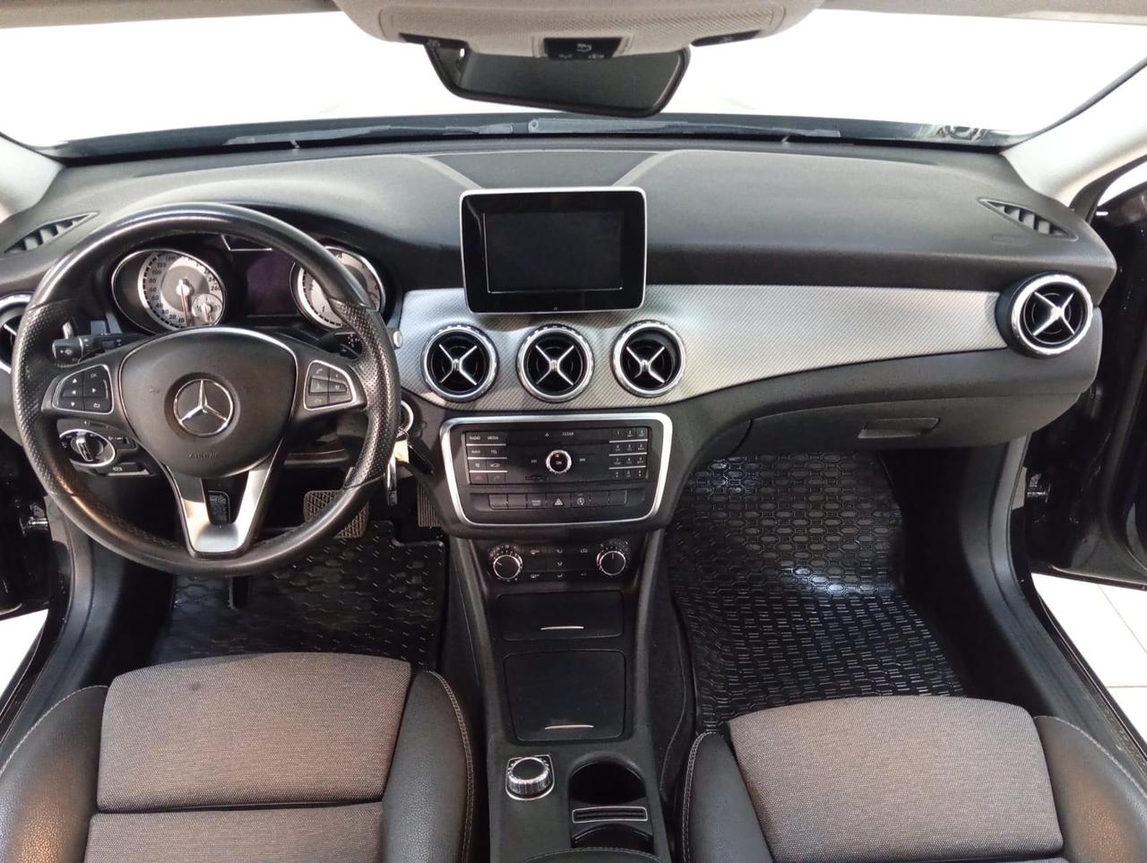 Mercedes-benz GLA 180 d Enduro