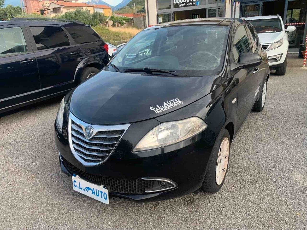 Lancia Ypsilon 1.3 MJT