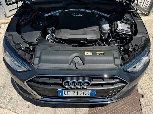 Audi A4 Avant 30 TDI/136 CV S tronic Business Advanced