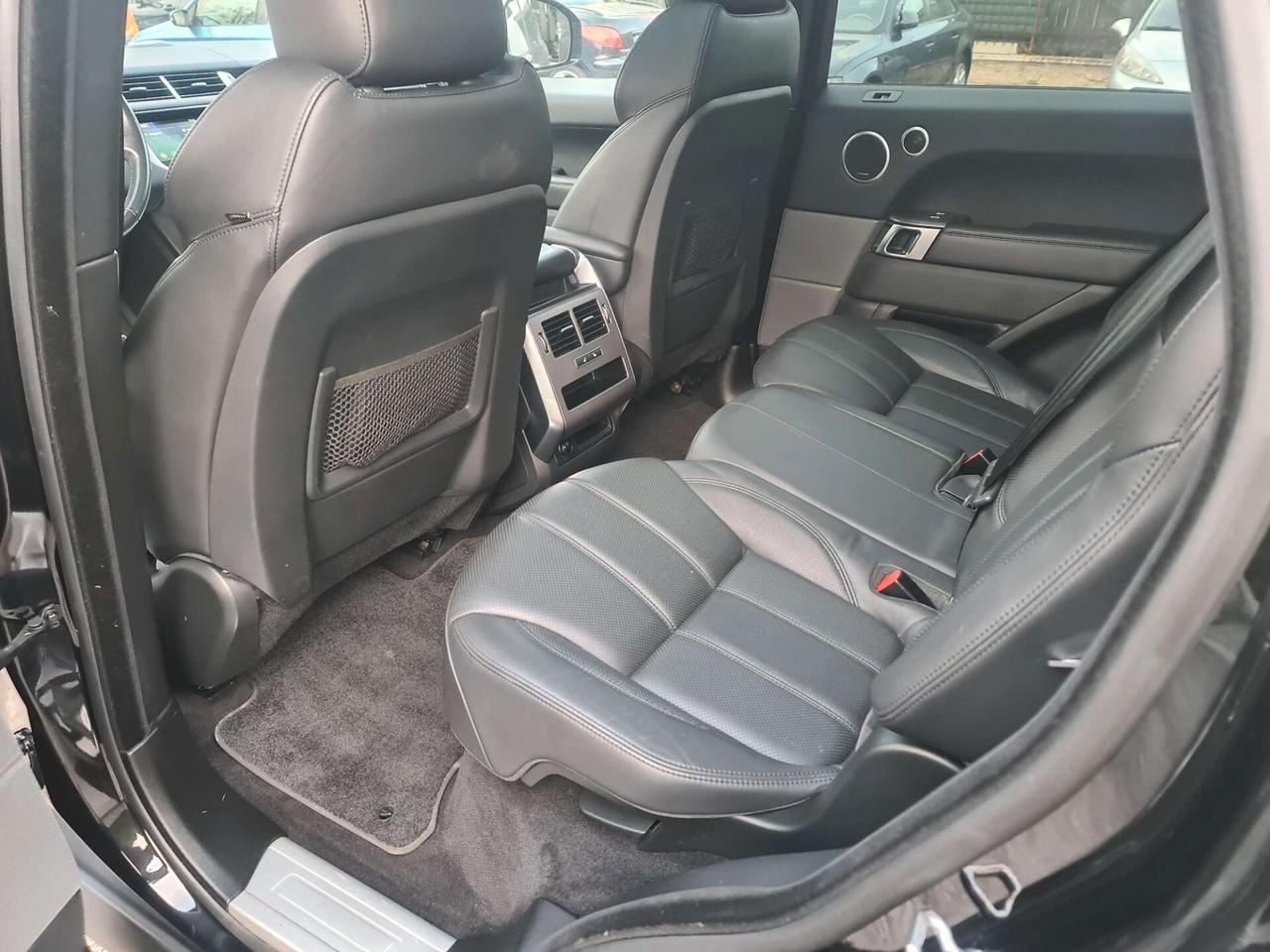 Land Rover Range Sport 3.0 TDV6 HSE Dynamic