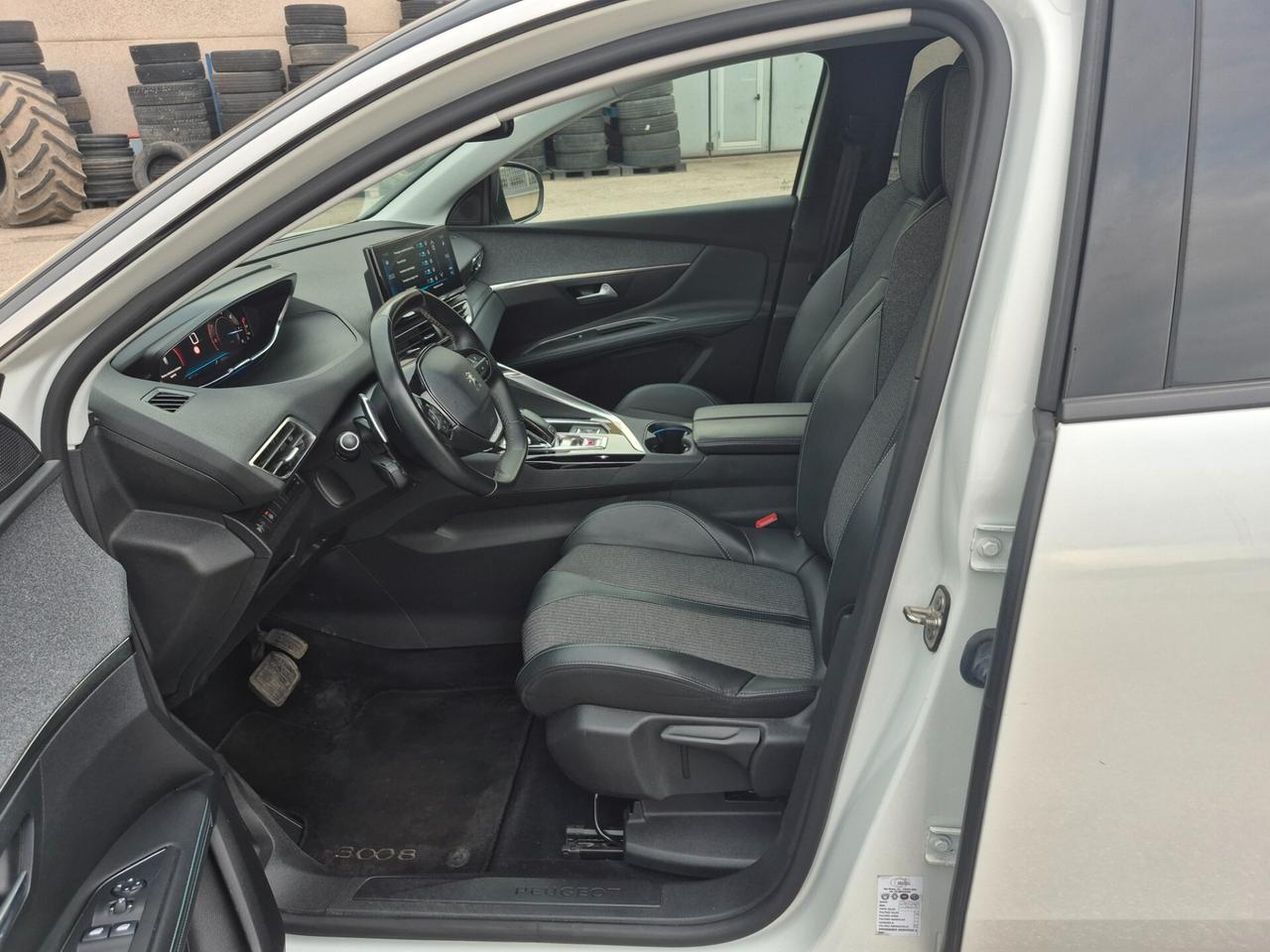 Peugeot 3008 BlueHDi 130 S&S EAT8 Allure Pack