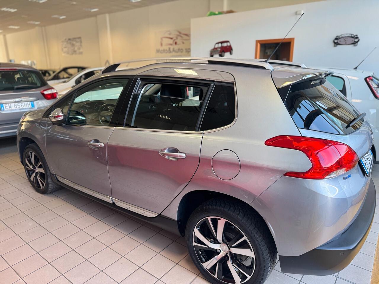 Peugeot 2008 BlueHDi 120 S&S Allure