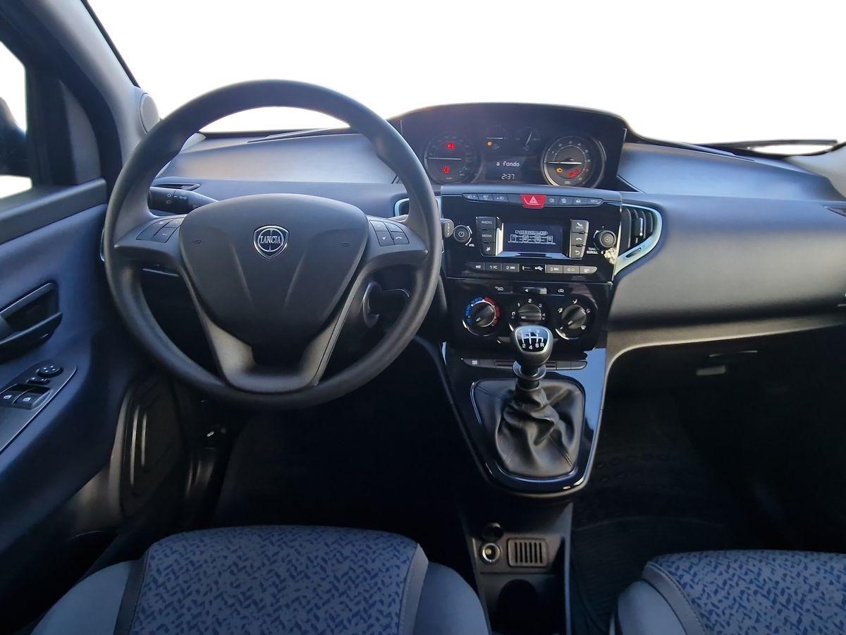 LANCIA YPSILON 1.0 IBRIDO ORO