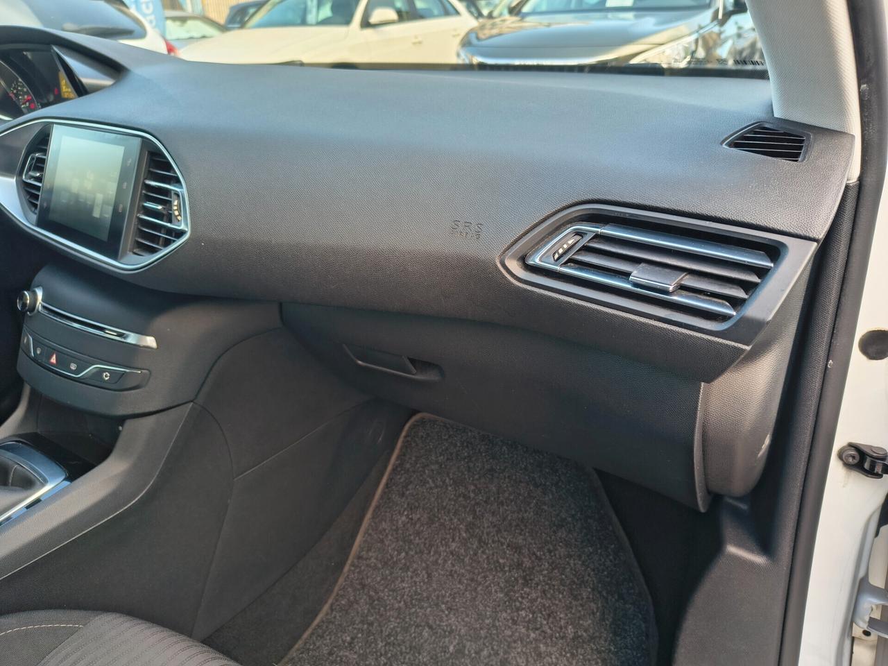 PEUGEOT 308 1.6 DIESEL ALLURE 120.000 KM ANNO 2015