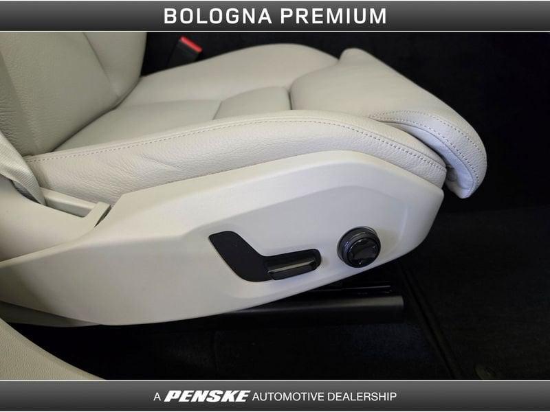 Volvo XC60 XC60 B4 (d) AWD Geartronic Inscription