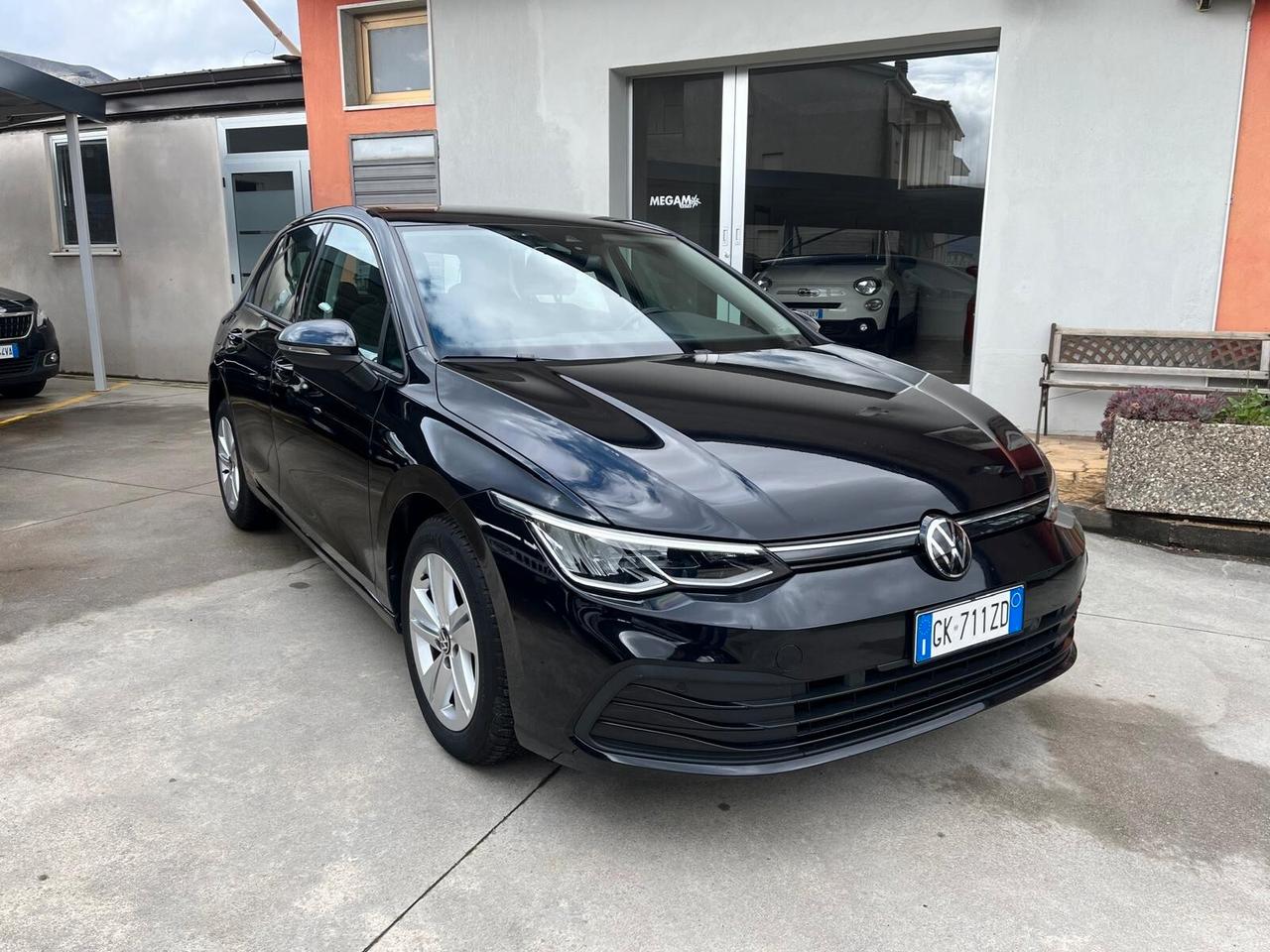 Volkswagen Golf 1.0 eTSI EVO DSG Life