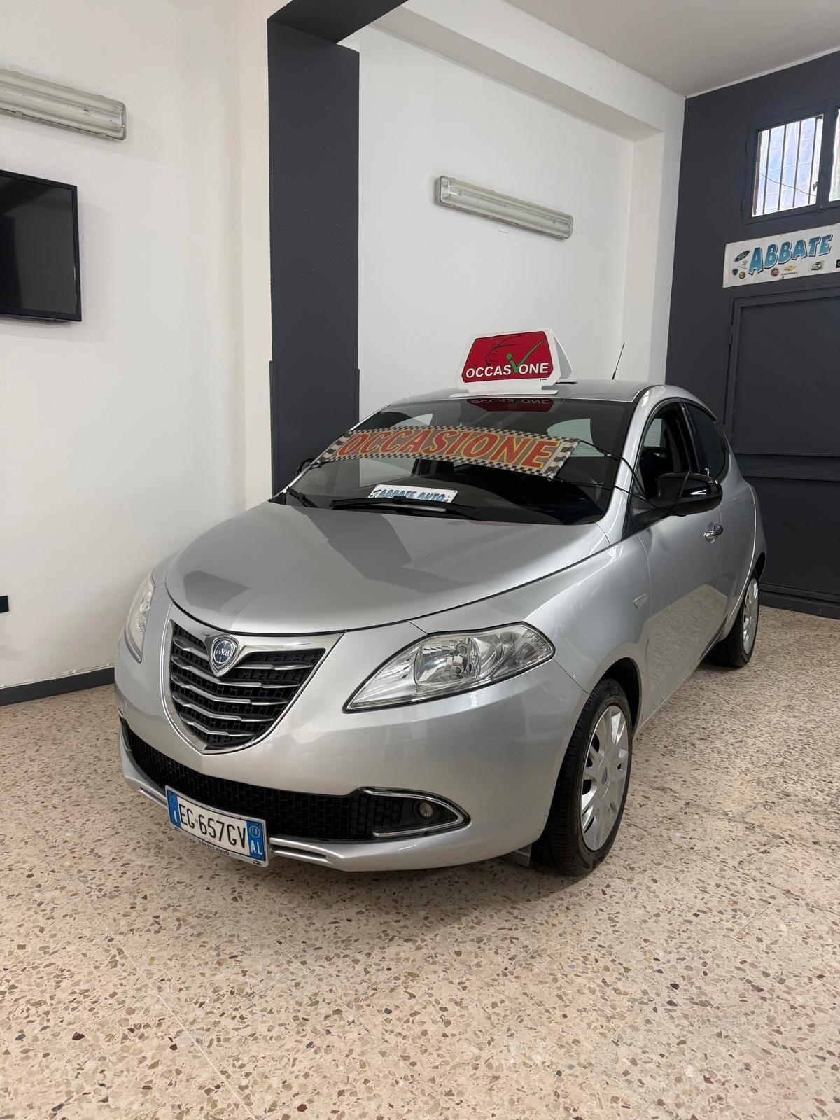 Lancia Ypsilon 1.2 69 CV 5 porte GPL Ecochic Platinum